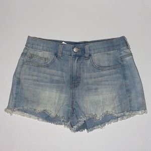 Light wash Women’s jean shorts